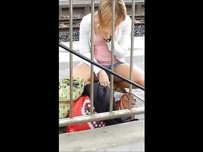בוגר וילד מקיימים מין צאט סקס חינם אנאלי. אמא חורגת אוהבת את הכלבה שלה באמת.