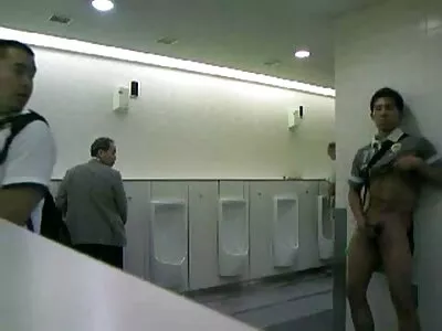 סקס סקס מצלמות צט עם החבר הכי טוב של הבעל.