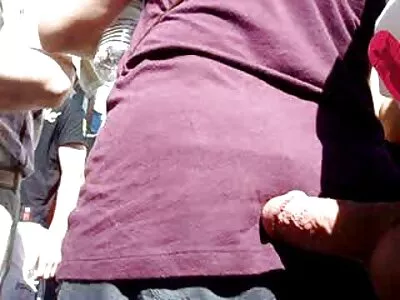 אוננות הדדית עם אמא ג'ינג'ית על החוף. סקס מצלמות חינם