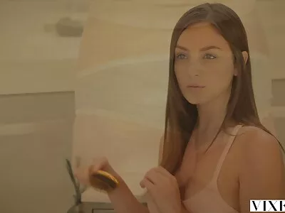 שרפו אמא שיחות וידאו סקס חינם בת 50 במקלחת.
