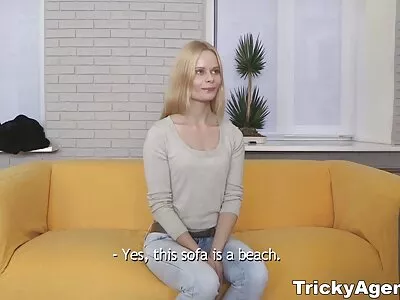 מצאה תחתונים מלוכלכים בבית הסטודנט הטרי, מצלמות מין בלייב חינם היא שרפה.