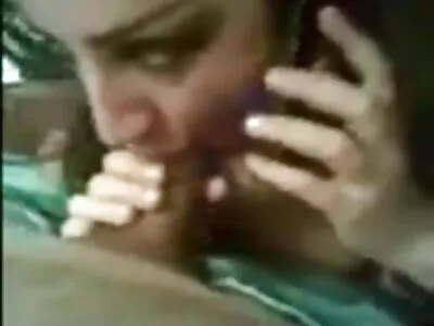 דיק מצץ וציצים אפשרו סקס בשידור חי חינם להרגיש.